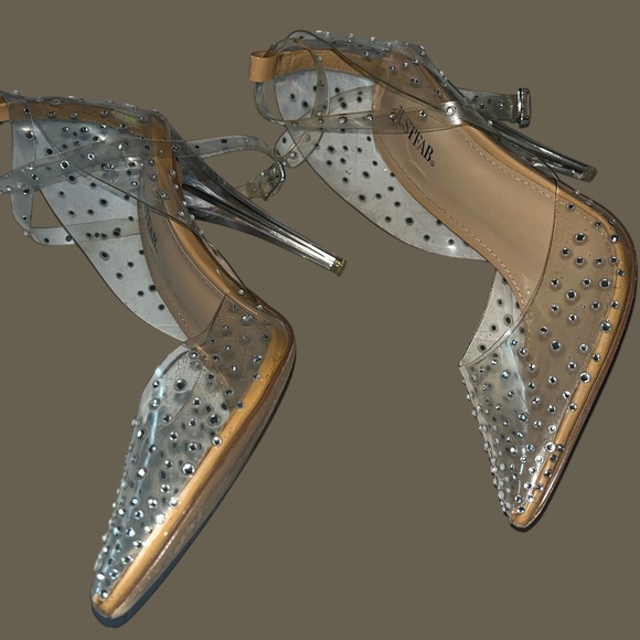 Mika Clear Embellished Stiletto by Just Fab - Size 10 - Picture 2 of 9